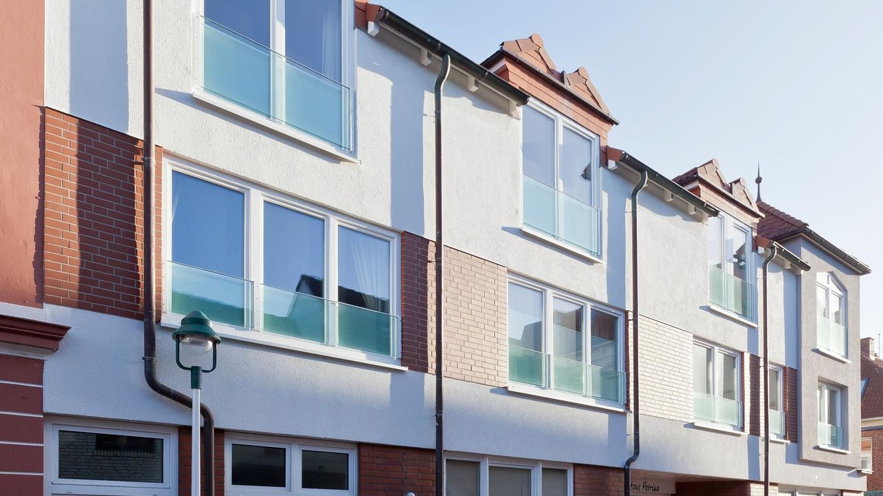 Fassade / Eingang Fassade / Eingang